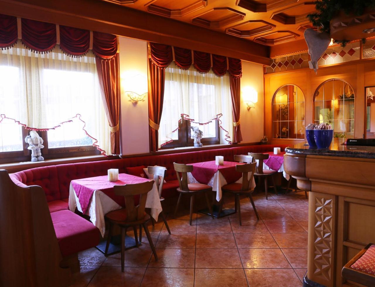 Hotel Belvedere Srl Fai della Paganella Eksteriør billede