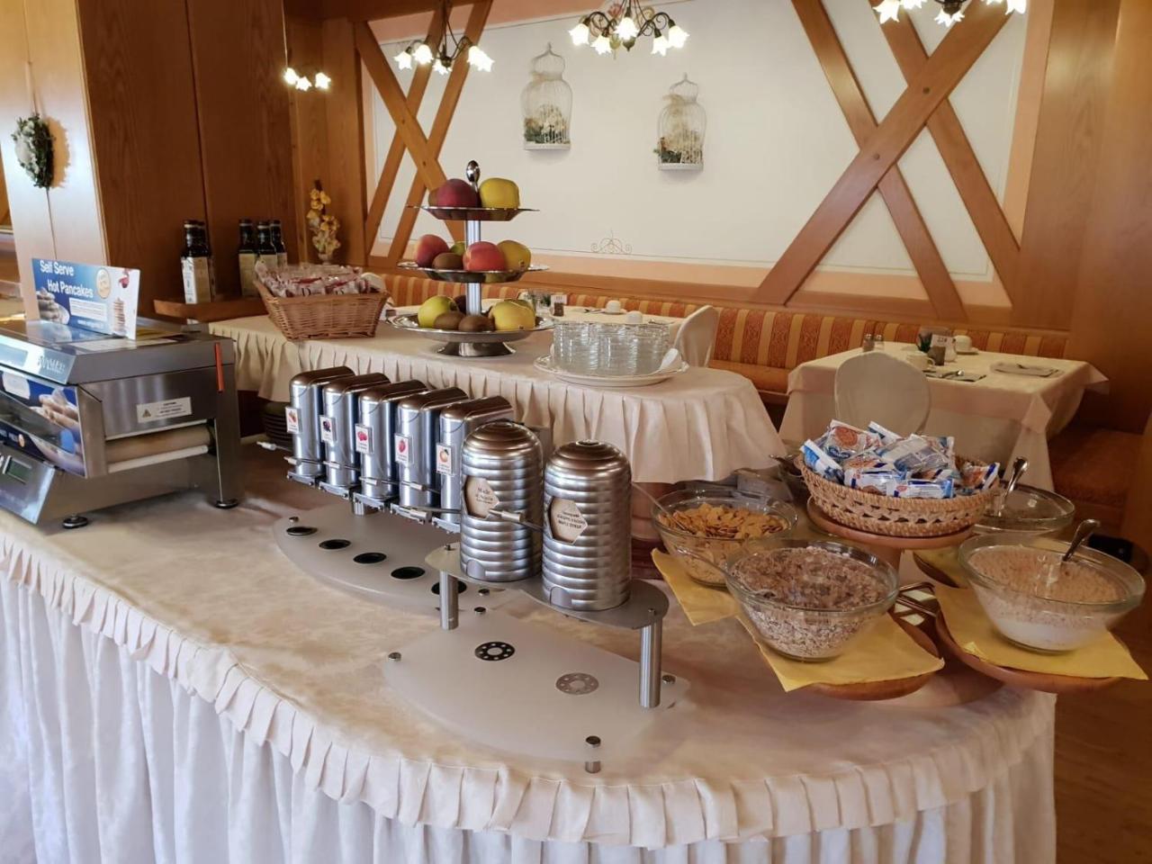 Hotel Belvedere Srl Fai della Paganella Eksteriør billede