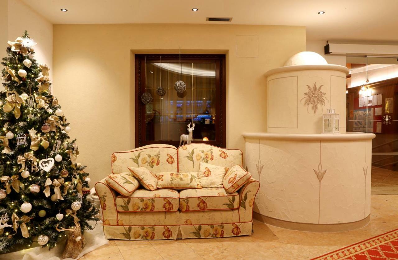 Hotel Belvedere Srl Fai della Paganella Eksteriør billede